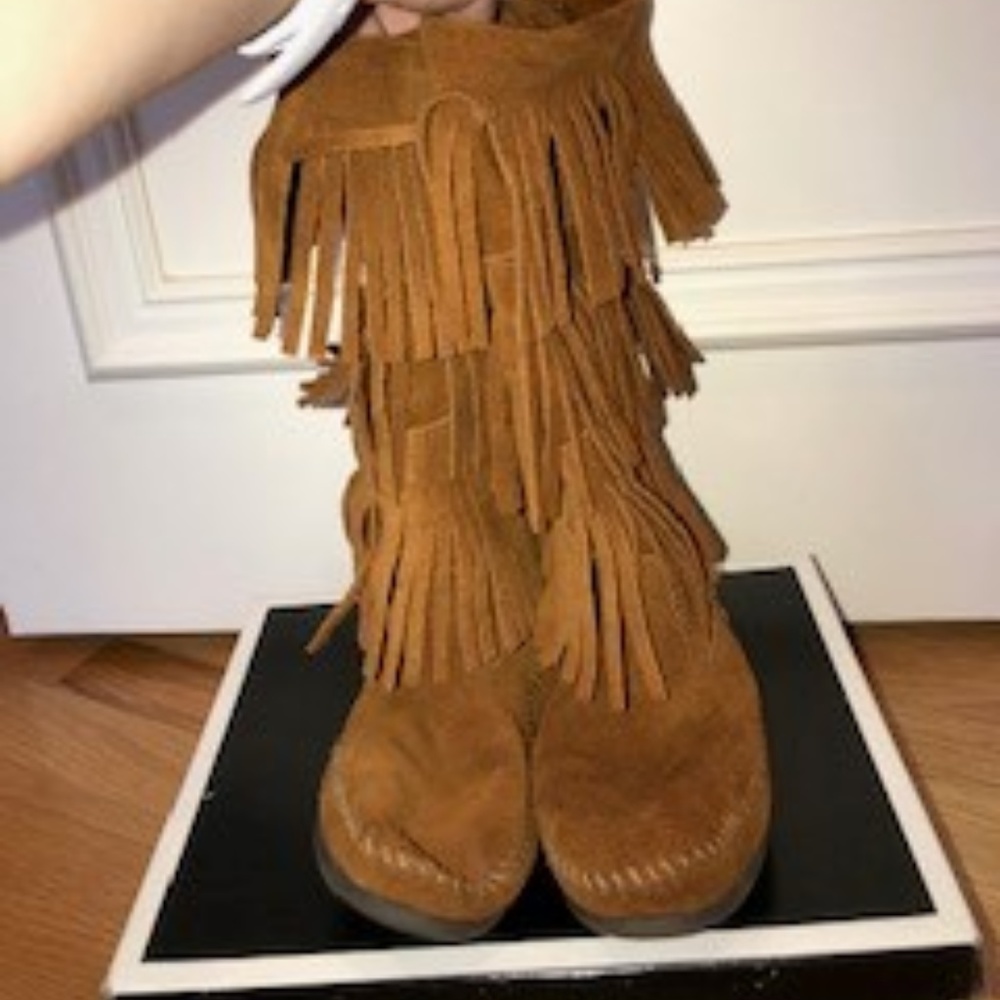 Minnetonka Moccasin Boots